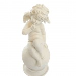 Figurica Angelček na bučki